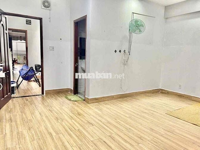 Cho Thuê Phòng Giá Rẻ khu tên lửa giá 2Triệu sẵn máy lạnh wc riêng