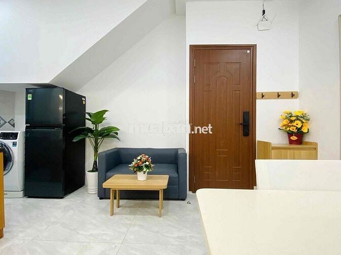 NGÃ TƯ BẢY HIỀN CMT8 CĂN HỘ 2PN-1PN FULL NT MÁY GIẶT RIÊNG