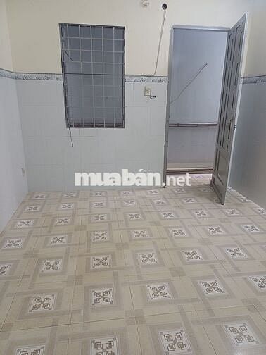 Nhà cho thuê gần công viên Làng Hoa gần các dịch vụ tiện ích, an nịnh