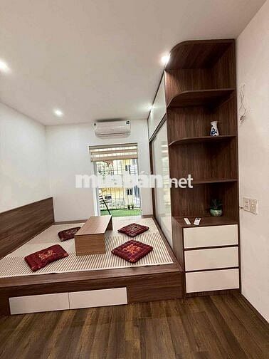 Lô góc TT phố 8/3 nhà đẹp 2 thoáng sổ CC gần trường gần chợ 60m T3 giá