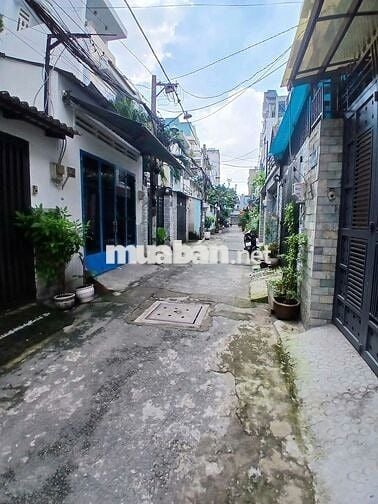 BÁN NHÀ 2 TẦNG, HẺM XE HƠI THÔNG, FULL NỘI THẤT, 36M2, 4,95 TỶ CÒN TL