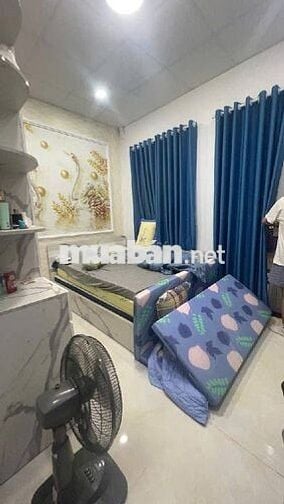 BÁN NHÀ 2 TẦNG, HẺM XE HƠI THÔNG, FULL NỘI THẤT, 36M2, 4,95 TỶ CÒN TL