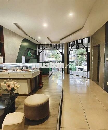 SIÊU PHẨM NHÀ MT KẾ CĂN GÓC KHU VIP-PHAN XÍCH LONG-NHÀ MỚI 4L CỰC ĐẸP