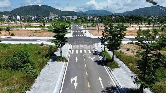 Bán đất KDT Đại Phước cách Cầu Cát Lái 2km - Giá18triệu/m2 -SHR