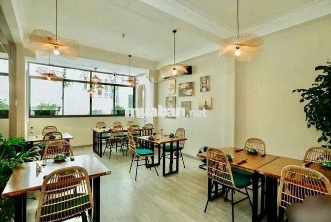 SIÊU PHẨM NHÀ MT KẾ CĂN GÓC KHU VIP-PHAN XÍCH LONG-NHÀ MỚI 4L CỰC ĐẸP