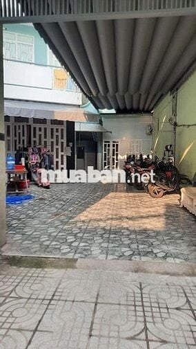 Nhà cho thuê tầng 2 diện tích 95m2 có 3 phòng ngủ