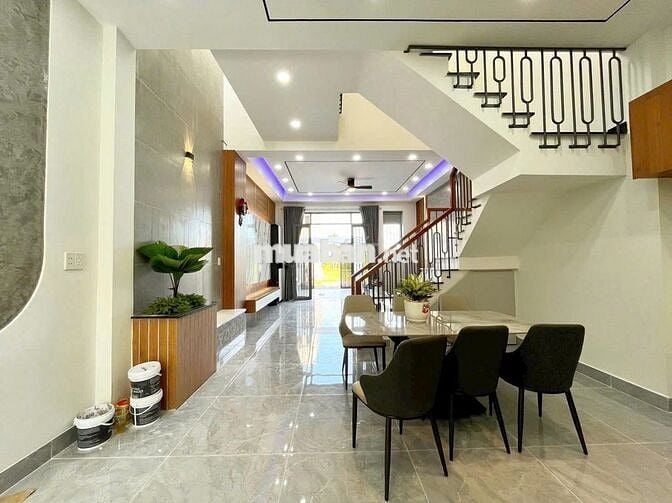 BÁN NHÀ CHỈ 690 TRIỆU – NHẬN NHÀ Ở NGAY TẠI CỔNG 11, PHƯỚC TÂN, BH