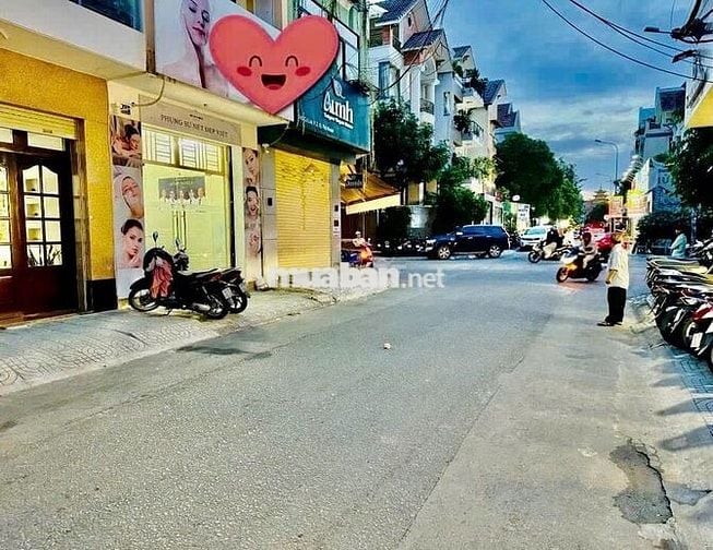 SIÊU PHẨM NHÀ MT KẾ CĂN GÓC KHU VIP-PHAN XÍCH LONG-NHÀ MỚI 4L CỰC ĐẸP