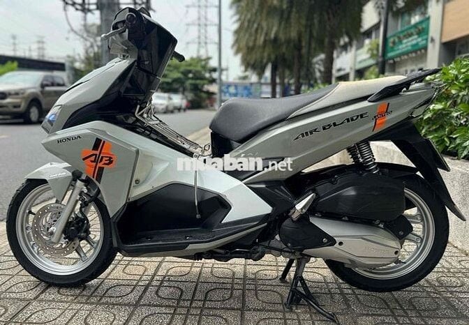AIR BLADE 2106 XÁM XI MĂNG ĐẸP KEN NGUYÊN ZIN