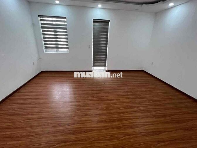 Chính chủ bán nhà giá 6 tỷ- đã hoàn công đầy đủ giấy tờ