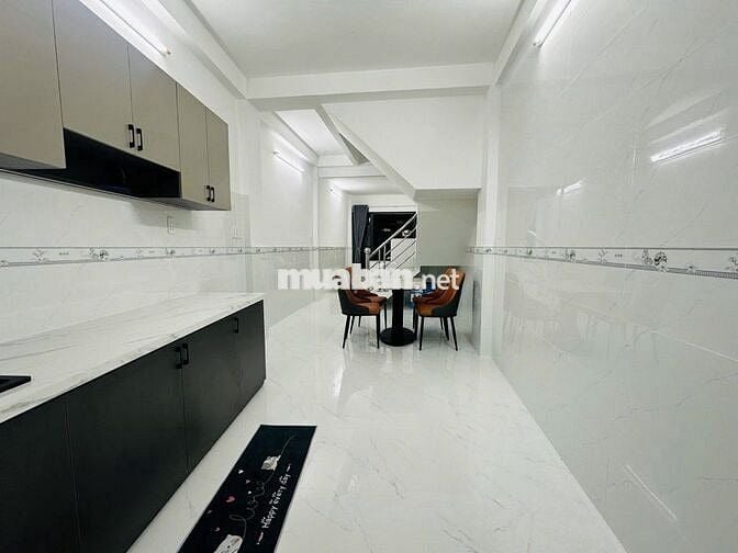 NHÀ ĐẸP Q4 - 3 TẦNG ĐÚC - 40m2 - KDC HIỆN HUỮ - CHỈ 4.2 TỶ