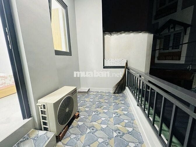 NHÀ ĐẸP Q4 - 3 TẦNG ĐÚC - 40m2 - KDC HIỆN HUỮ - CHỈ 4.2 TỶ