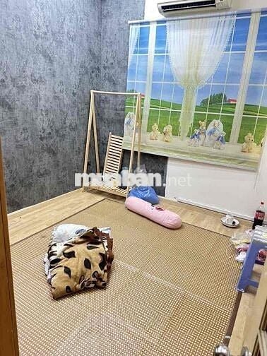 Chỉ 5,3tỷ có nhà phố Lê Ngọc Hân Hai Bà Trưng cách phố 15m