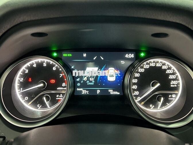 Camry 2022 2.0Q đi mới 60 ngàn full lịch sử hãng