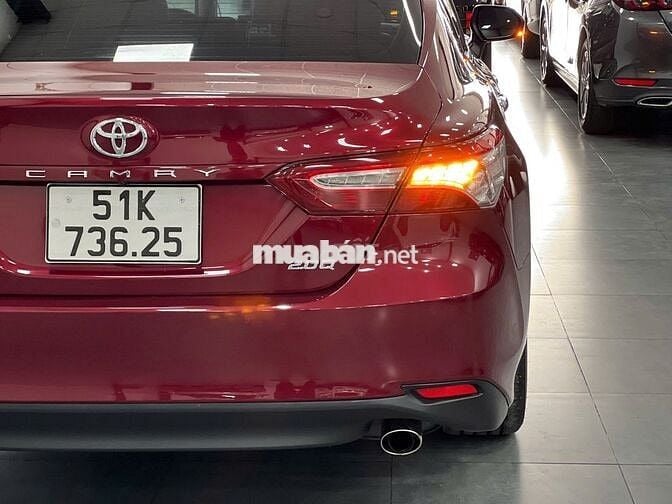 Camry 2022 2.0Q đi mới 60 ngàn full lịch sử hãng