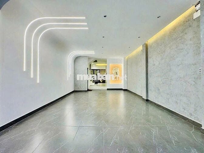 NHÀ RỘNG ĐẸP - 150E Đặng Văn Ngữ P13 Phú Nhuận - 6x15m, 3 Tầng, 200m2