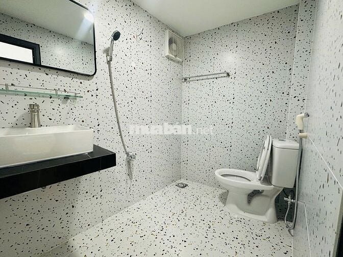 NHÀ ĐẸP Q4 - 3 TẦNG ĐÚC - 40m2 - KDC HIỆN HUỮ - CHỈ 4.2 TỶ