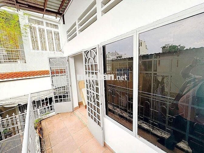 BÁN NHÀ LÂM VĂN BỀN - QUẬN 7 - 33MV - 2 TẦNG - HXH CHỈ 20M - 3.7 TỶ