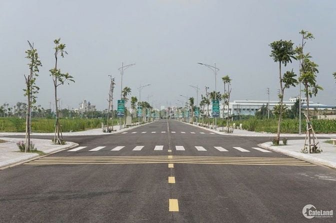 Bán đất KDT Đại Phước cách Cầu Cát Lái 2km - Giá18triệu/m2 -SHR