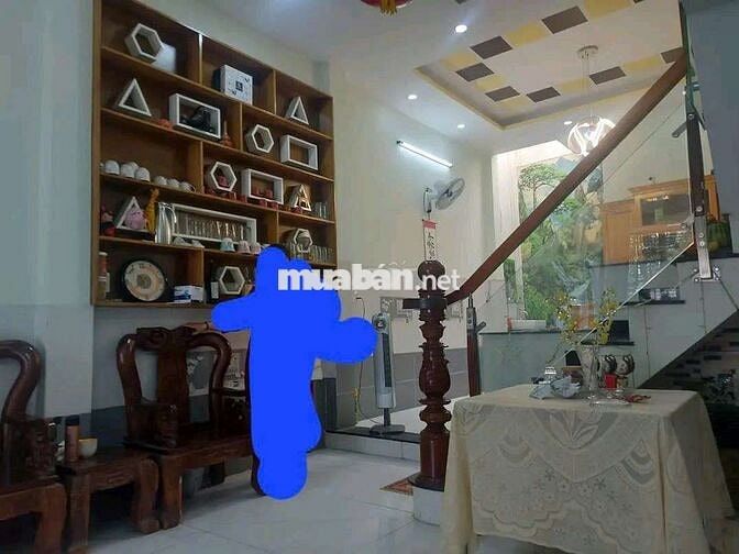 Cho thuê nhà mới 2 lầu mặt tiền đường