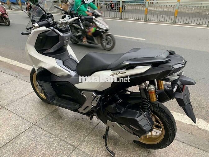 Honda ADV 150 ABS 2022 mới 99% Bstp chính chủ