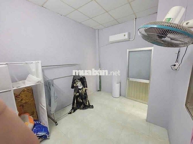 Cho thuê nhà hẻm 161D// Lạc Long Quân P3 Q11