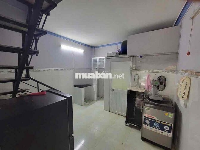 Cho thuê nhà hẻm 161D// Lạc Long Quân P3 Q11