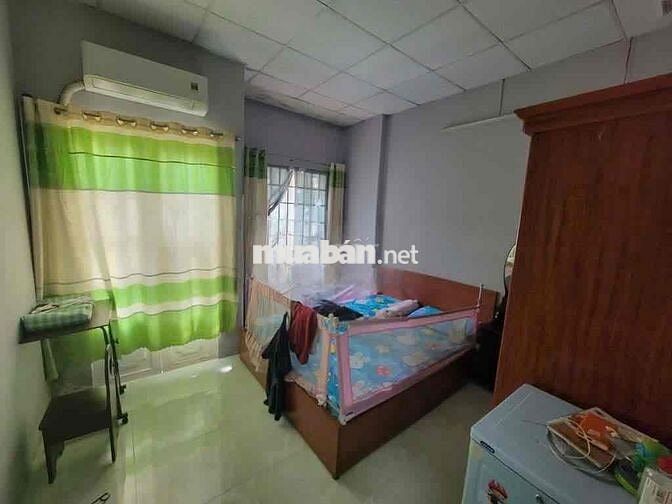 Cho thuê nhà hẻm 161D// Lạc Long Quân P3 Q11