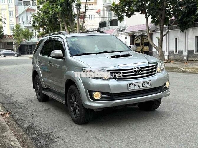 Toyota Fortuner 2.4G 2016 - 54000km
