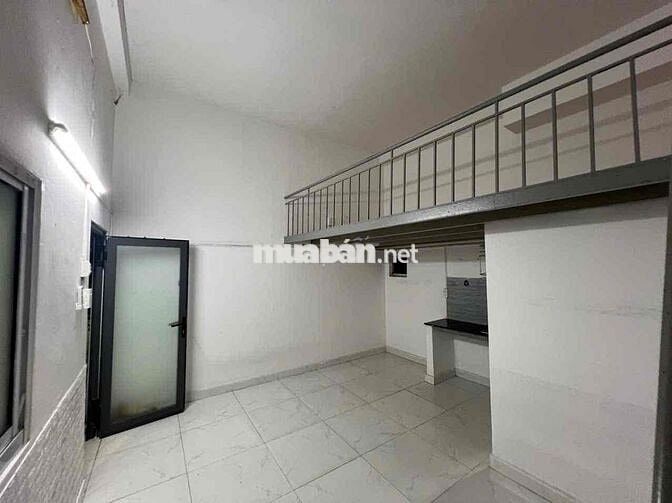 DUPLEX SIÊU RỘNG RÃI  NẰM NGAY GẦN TRUNG TÂM QUẬN 7 VÀ SẠCH SẼ