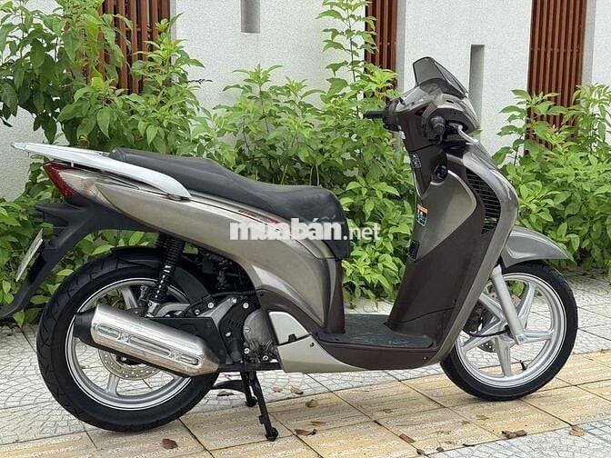 SH 125 nhập ý sm 105 dk 2012 màu classic