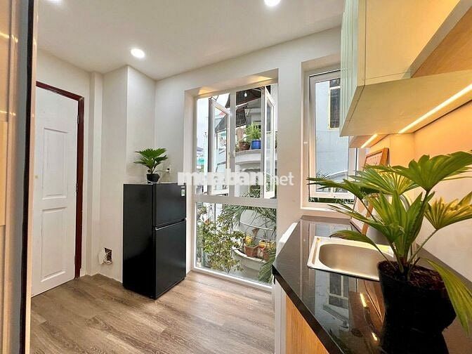 STUDIO CỬA SỔ MÁY GIẶT RIÊNG FULL NT NGAY SÂN BAY, LÊ VĂN SỸ TÂN BÌNH