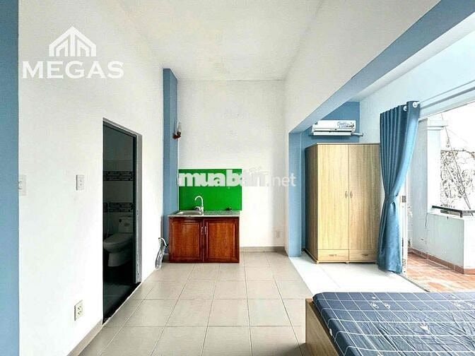 Phòng Ban Công Full Nội Thất - Đối Diện nhà máy bia Lê Văn Khương