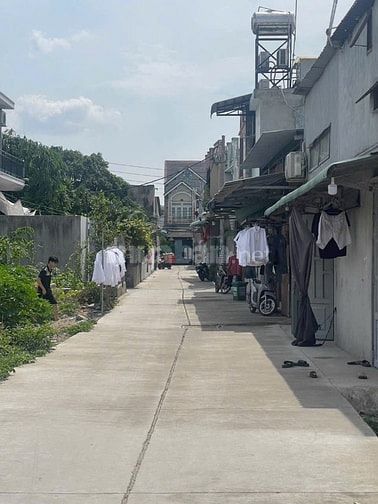 BÁN ĐẤT FULL THỔ VỊ TRÍ ĐẸP NGAY CHỢ VÌNH LỘC A - BÌNH CHÁNH