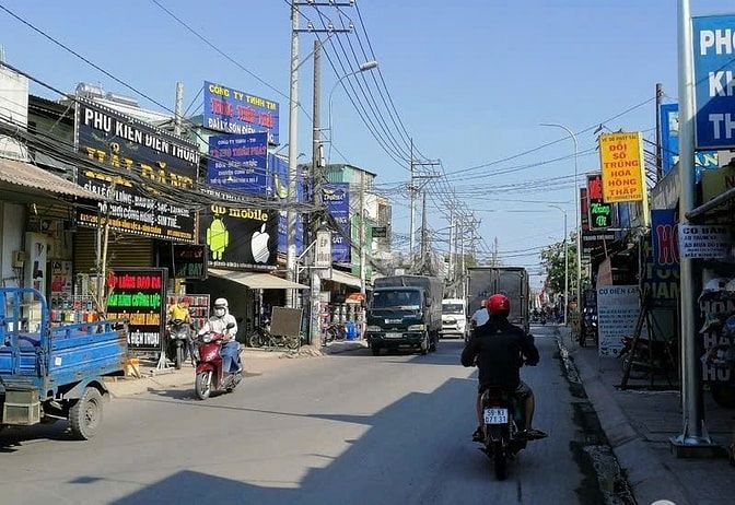 BÁN ĐẤT FULL THỔ VỊ TRÍ ĐẸP NGAY CHỢ VÌNH LỘC A - BÌNH CHÁNH