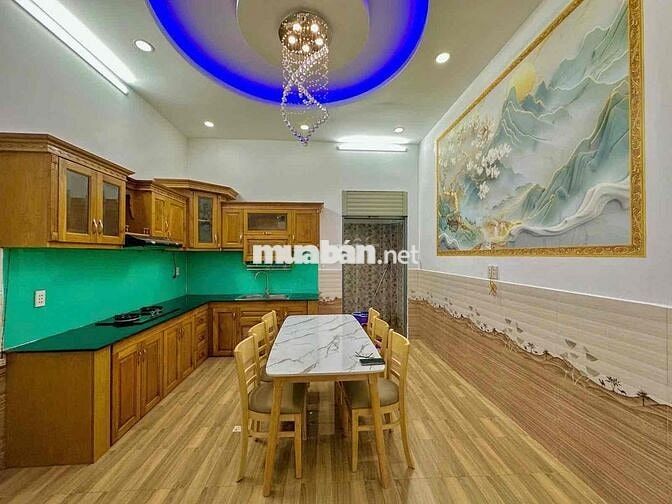 Bình tân 60m2, hẻm xe hơi ,4tâng, 5phòng , shr , 5.1 tỷ