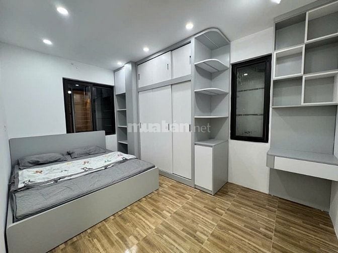 Bán nhà La Nội-giá 6,35 tỷ-diện tích 42 m2-CĂN GÓC 3 THOÁNG
