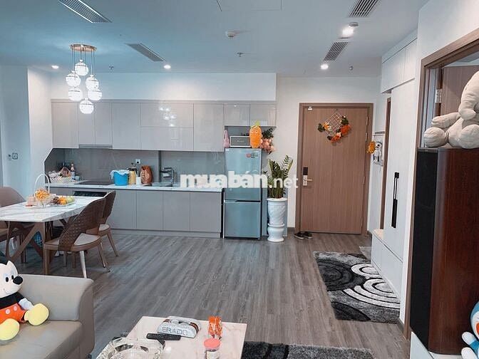 Chủ nhà chuyển công tác cần bán căn hộ 2PN + 1 góc 70m2 tại OCP