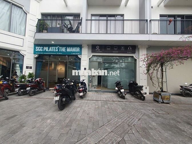 Văn phòng Shophouse 2 mặt tiền, sân đỗ ô tô trước sau.