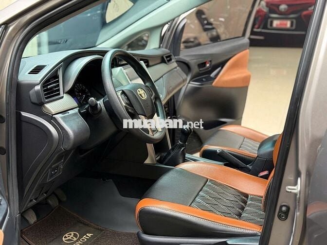 INNOVA 2.0E 2016 số sàn- 1 chủ- 124.000km