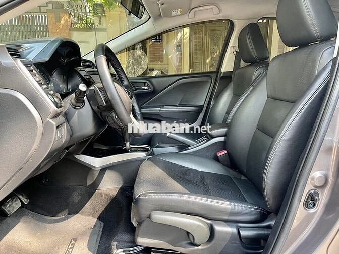 Honda City Top 2018 số tự động màu nâu