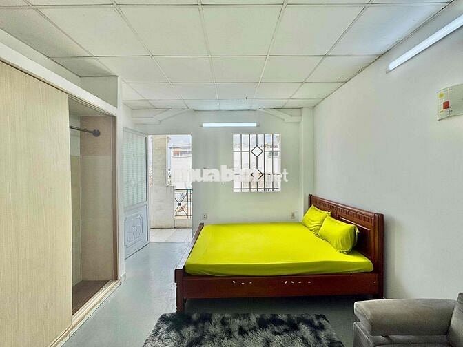 Căn Hộ Ánh Sáng Trực Tiếp 35M2 Ngã Tư Hàng Xanh Bình Thạnh