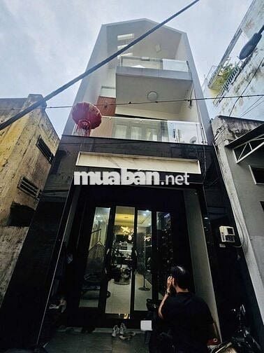 Nhà nằm tại mặt tiền hẻm ô tô đường Âu Cơ, Tân Bình, DTđất 106m2