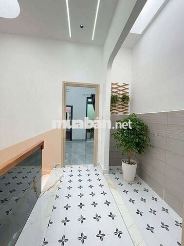 NHỈNH 5 TỶ, HXH ĐS 8, 56m2, 2 TẦNG, GIÁP AEON TÂN PHÚ