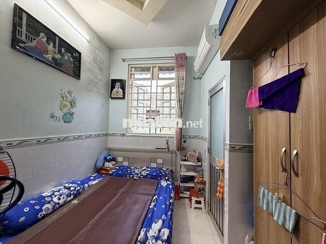 1 ĐỜI CHỦ Q4- 3 LẦU ĐÚC - 20m2 - KO QH- CHỈ 2.95 TỶ