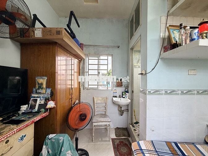 1 ĐỜI CHỦ Q4- 3 LẦU ĐÚC - 20m2 - KO QH- CHỈ 2.95 TỶ