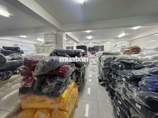 Cho thuê tòa nhà văn phòng Bàu Cát Tân Bình hầm 7 tầng giá tốt