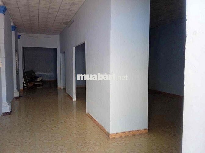 💥 BÁN GẤP NHÀ CẤP 4 tiện làm kho ngay sát MT Công viên Gò Đen QL1A