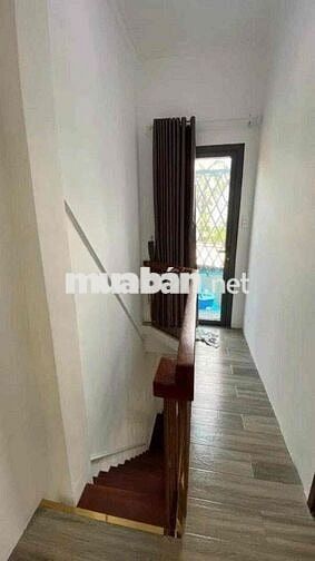 NHÀ ĐẸP GẦN CÔNGVIÊN LÀNG HOA, 36M2 (4x9) 3.079T