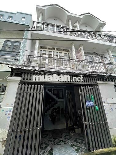 Cần sang gấp nhà thuê-3pn-ko nội thất-có tủ bếp